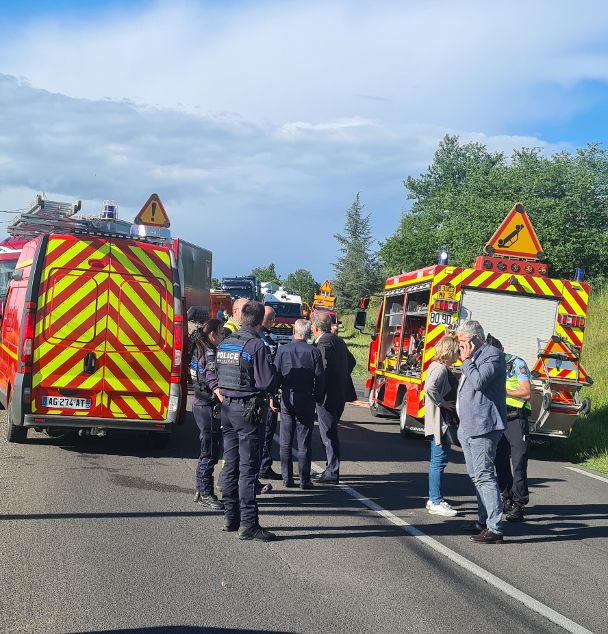 ,,zlm,dmz,d.jpg (95 KB)