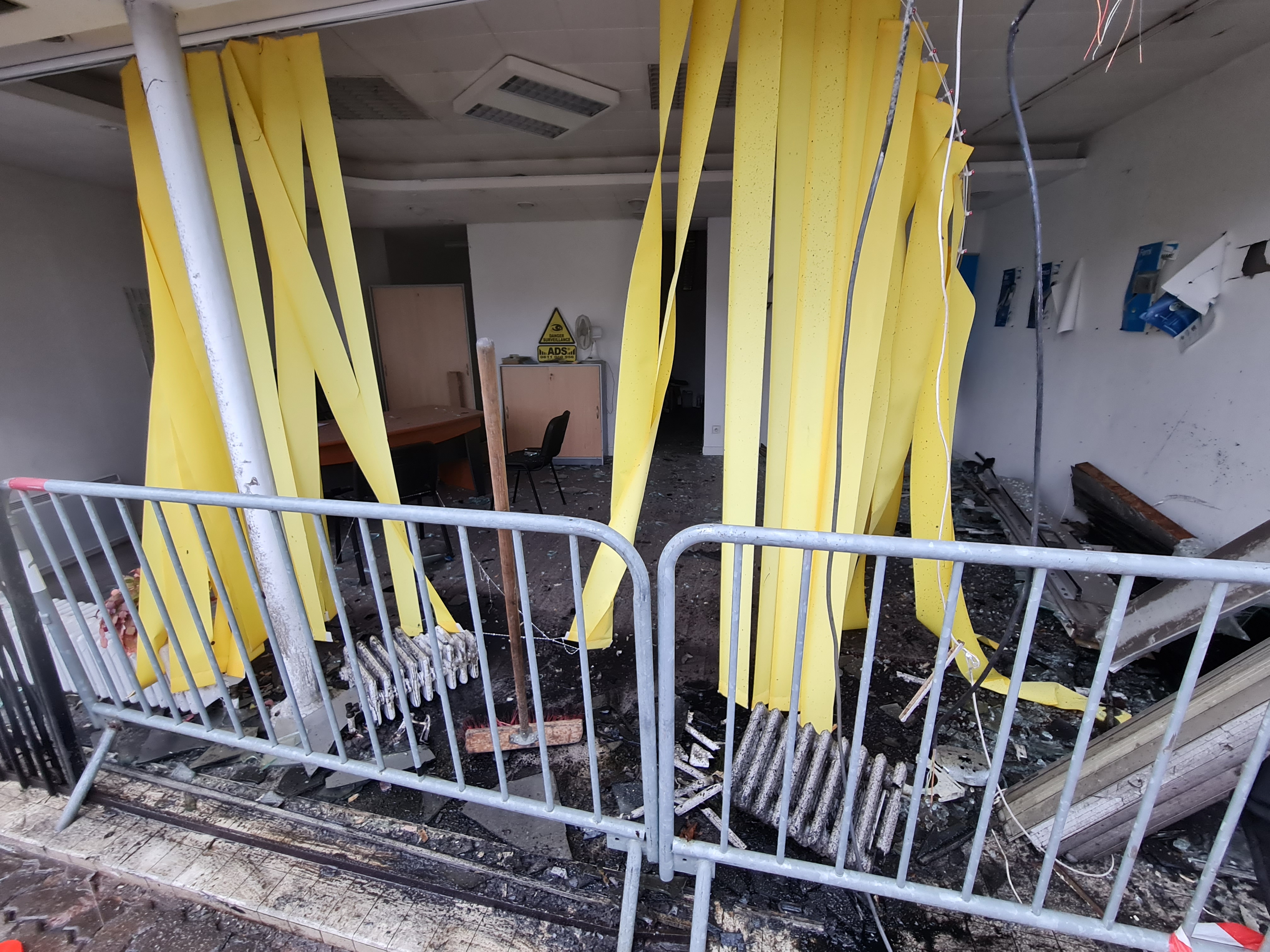 20221227_094326.jpg (2.75 MB)